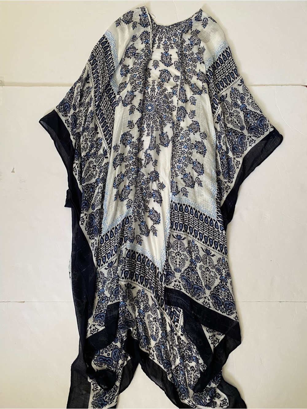 Women's Navy and White Floral Caftan Tunic